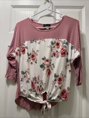Discreet Dusty Rose and Cream Floral Tie-Front Long Sleeve Top